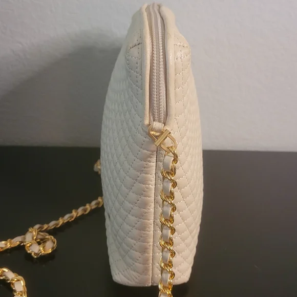 Bally Quilted Leather Chain  Crossbody Bag - Picture 6 of 16